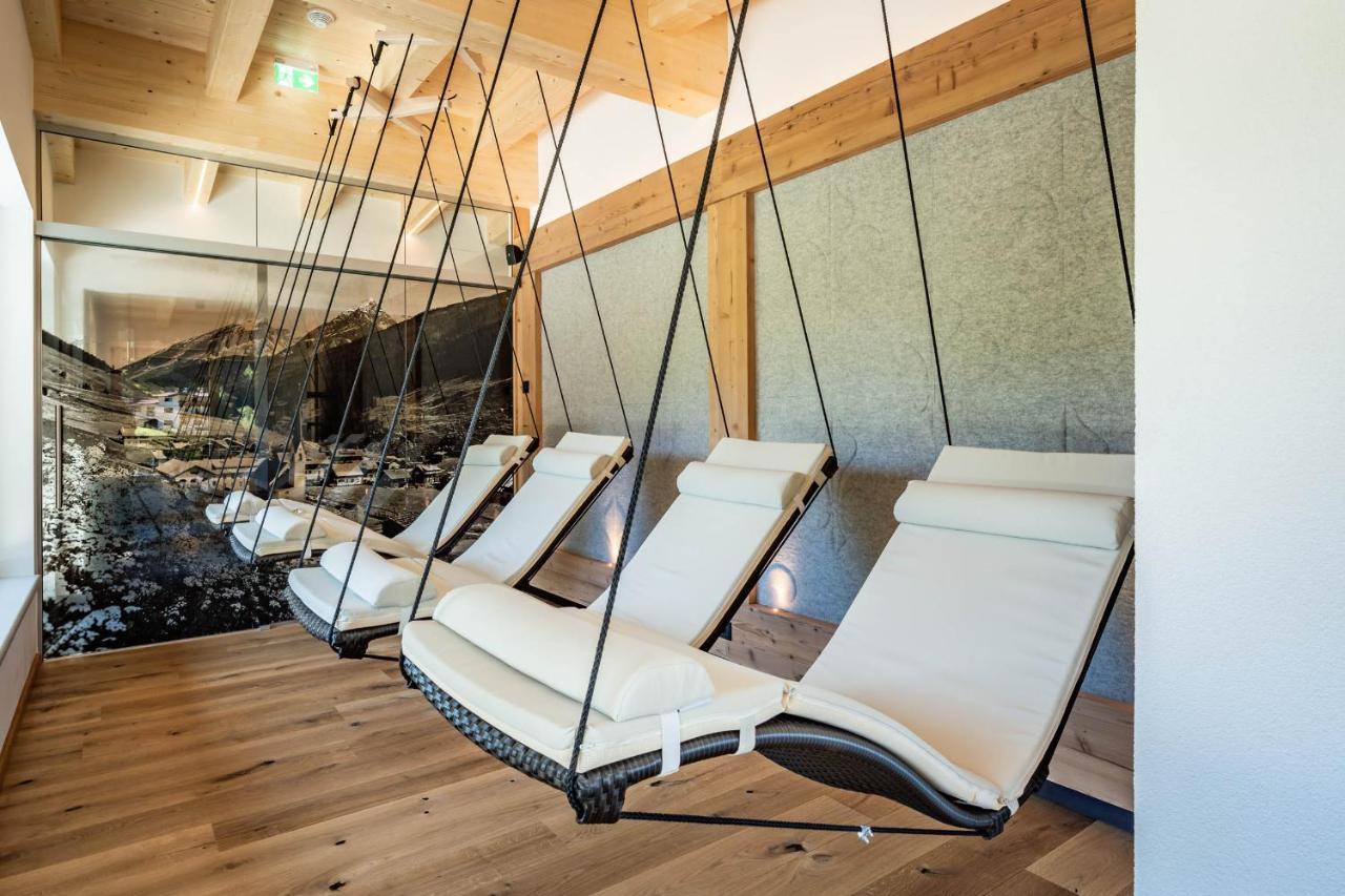Schoenblick Appartements 턱스 외부 사진