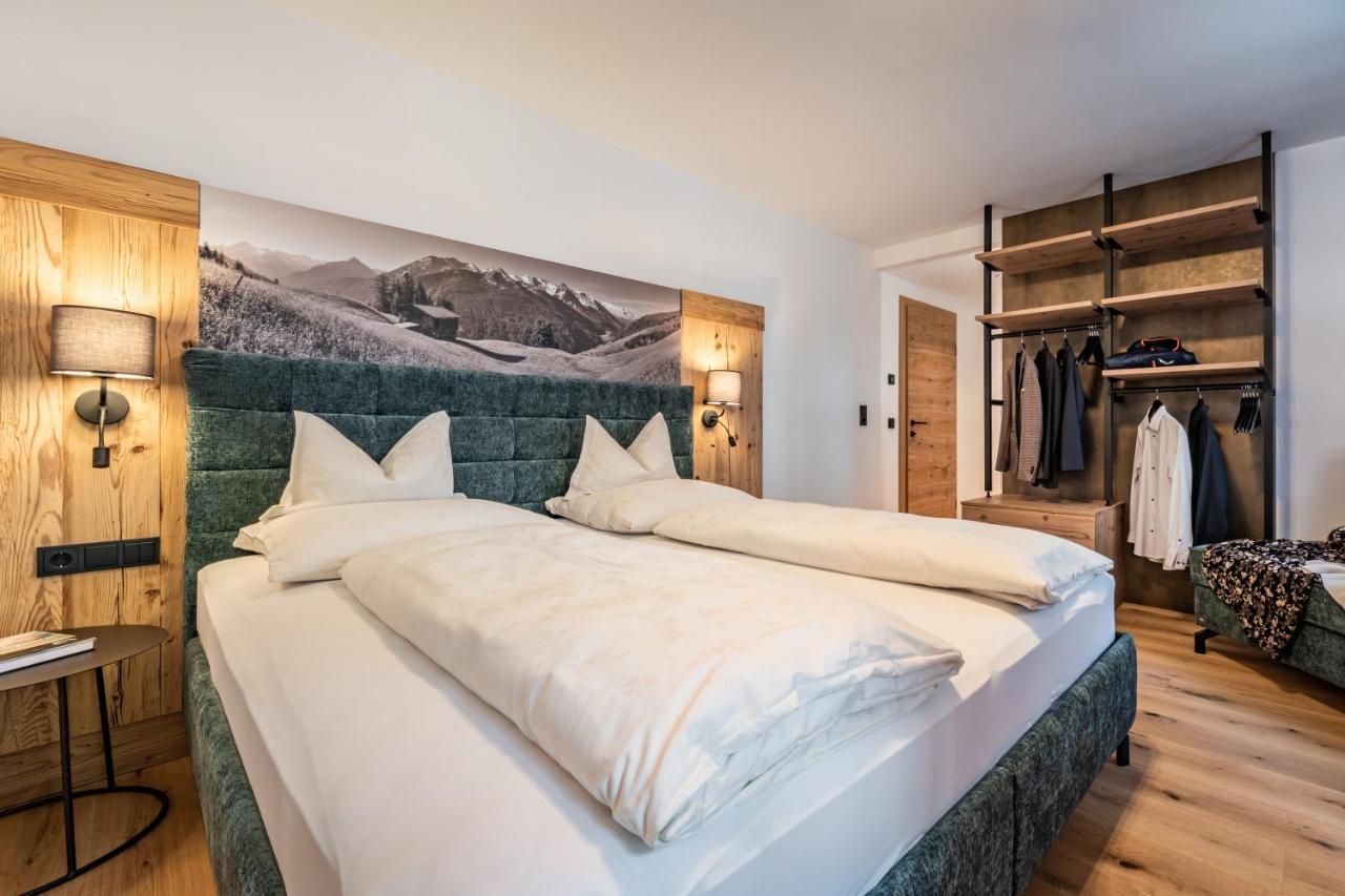 Schoenblick Appartements 턱스 외부 사진