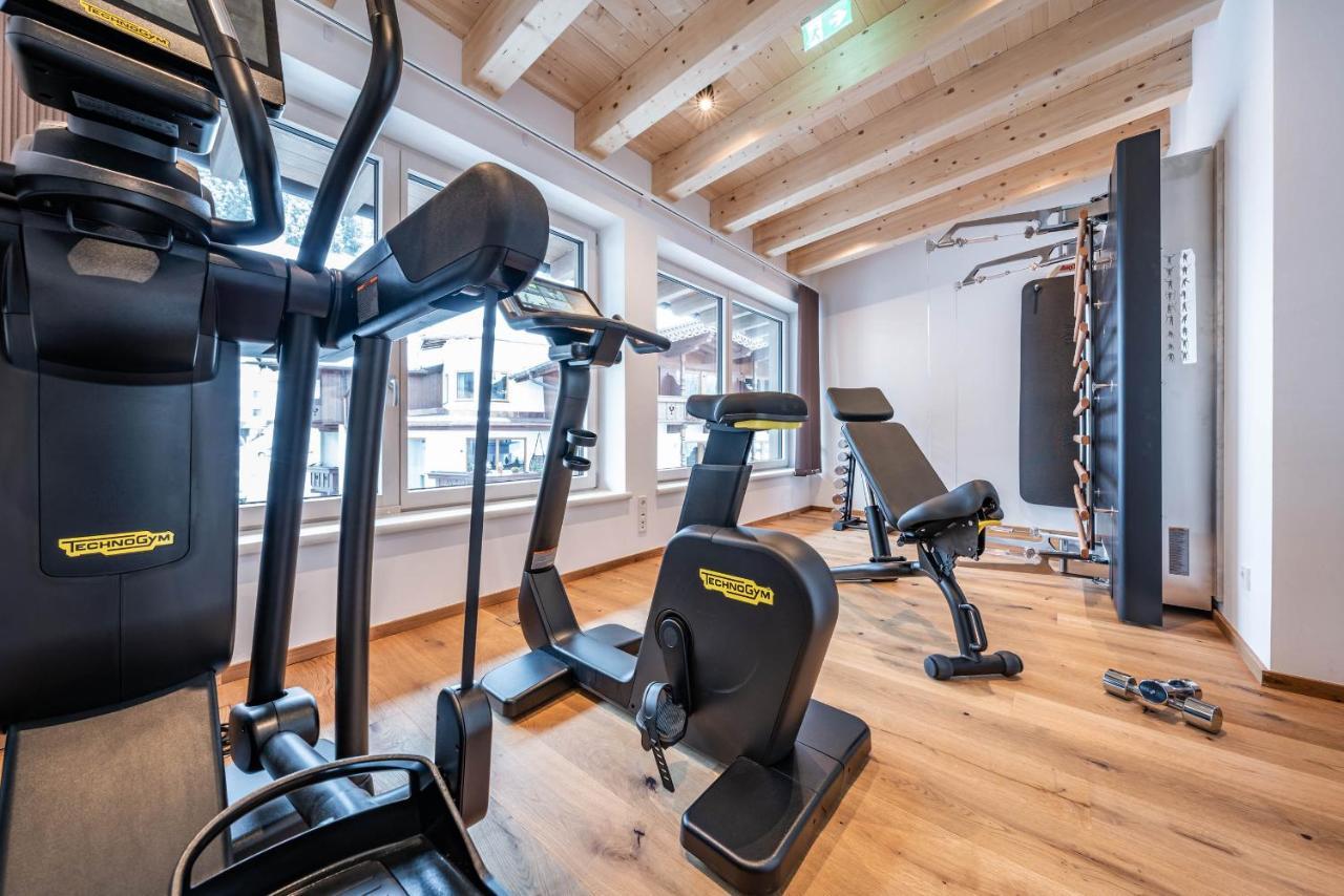 Schoenblick Appartements 턱스 외부 사진